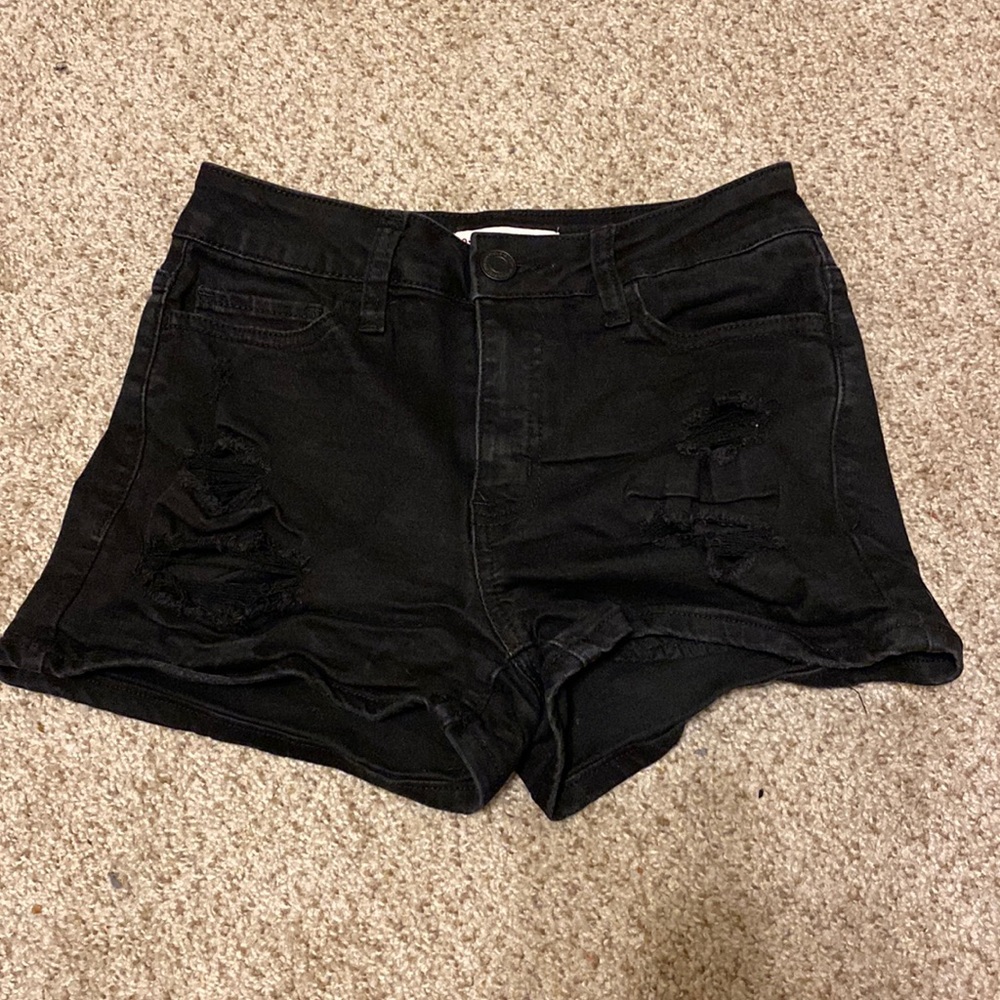 SO Black Shorts